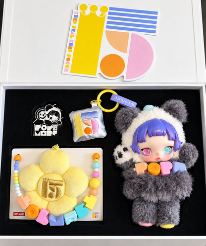 POP MART SKULLPANDA 15th Anniversary Keep Real Keep Focus gift box open with plush doll and accessories